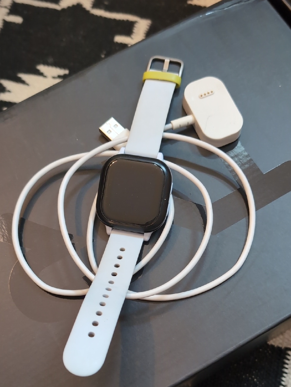 Gizmo Watch 2, fully functional